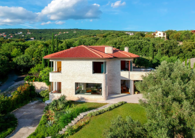 Villa Kamik, Villa Kamik in Kostrena & Apartment Ana in Omišalj on Krk, Croatia Omišalj
